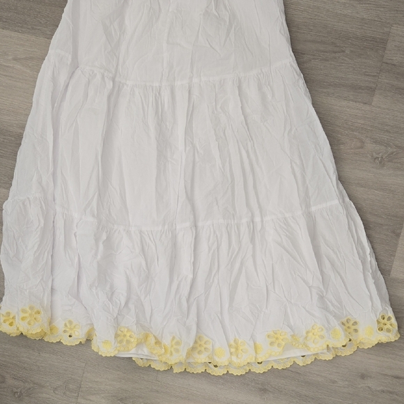 Francesca's Collections White Maxi Skirt with Yellow Floral Hem - Picture 5 of 6